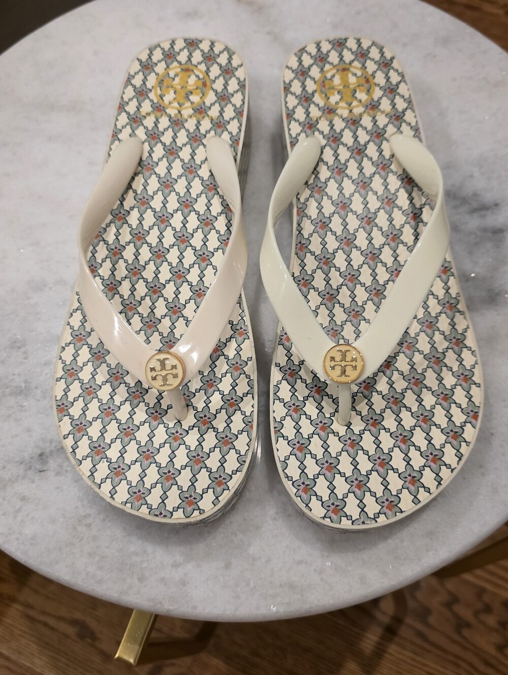Tory Burch Cream Flip Flop Sandals with Gold Logo